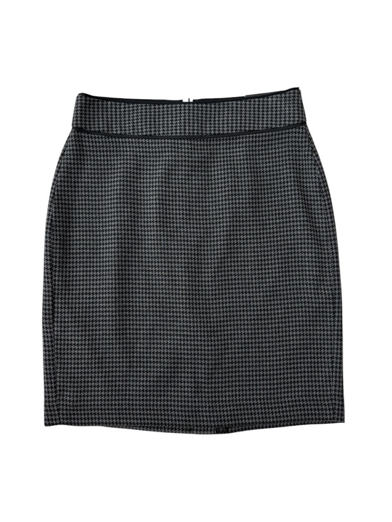 Banana Republic Dresses & Skirts - Banana Republic Knit Pencil Skirt - Black/Gray Houndstooth Size 0